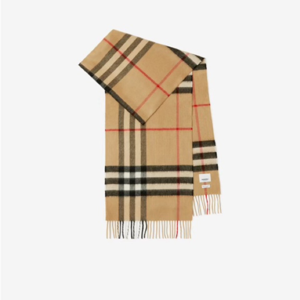 Burberry Check Cashmere scarf 🧣